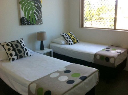 Miami Beachside Apartments - Surfers Gold Coast 1