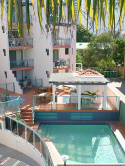 Santa Fe Holiday Apartments - Surfers Gold Coast 1