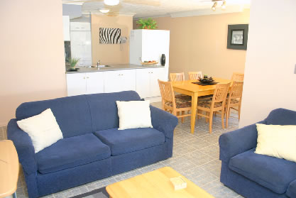 Santa Fe Holiday Apartments - Surfers Gold Coast 5