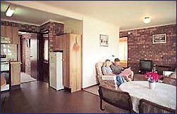 Del Costa Holiday Villas - Surfers Gold Coast 2