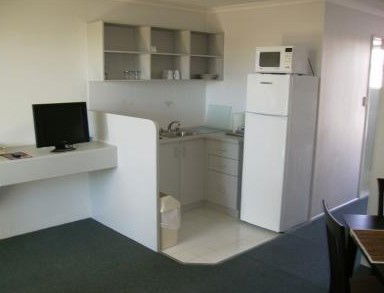 Reef Adventureland Motor Inn - Surfers Gold Coast 1