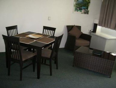 Reef Adventureland Motor Inn - Surfers Gold Coast 4