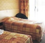Tenterfield Bowling Club Motor Inn - Surfers Gold Coast