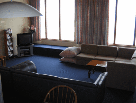 Valhalla Lodge - Surfers Gold Coast 4