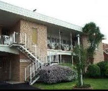 Country Lodge Motor Inn - Surfers Gold Coast 0