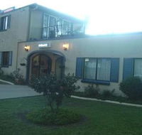 Golden Harvest Motel - Surfers Gold Coast
