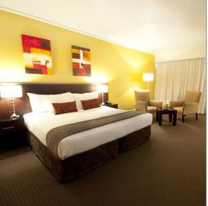 Crowne Plaza Norwest - Surfers Gold Coast 2