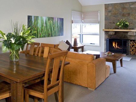 Lake Crackenback Resort - Surfers Gold Coast 1