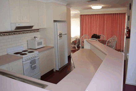 Clifford Park Holiday Motor Inn - Surfers Gold Coast 3