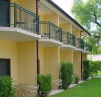 St. Marys Park View Motel - Surfers Gold Coast