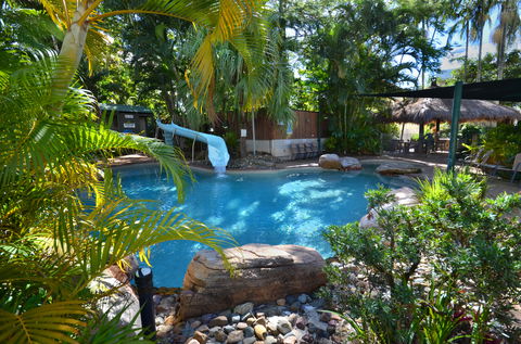 Raintrees Resort - Surfers Gold Coast 2