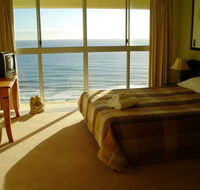 Cashelmara Beachfront Apartments - Surfers Gold Coast