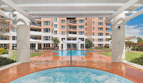 Belle Maison Apartments - Surfers Gold Coast 1