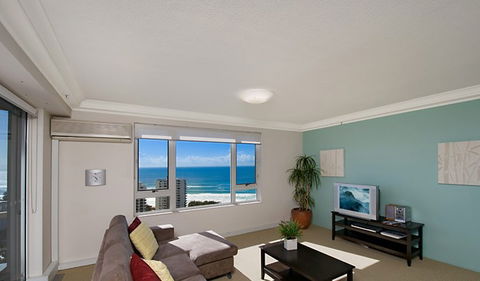 Belle Maison Apartments - Surfers Gold Coast 4