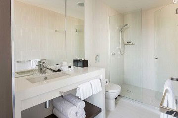NEXT Hotel Brisbane - Surfers Gold Coast 4