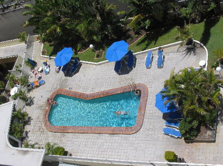 At The Sands Holiday Apartments - Surfers Gold Coast 2