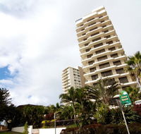 Ocean Royale Apartments - Surfers Gold Coast