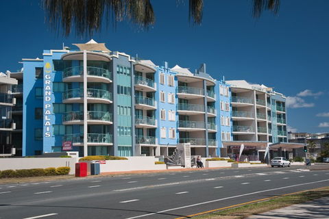 Grand Palais Beachside Resort - Surfers Gold Coast 7