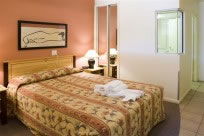 Grand Palais Beachside Resort - Surfers Gold Coast 10