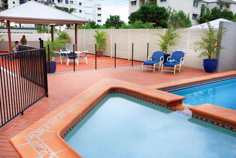 Windward Apartments - Surfers Gold Coast 1