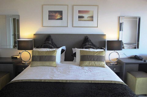 Amooran Court - Surfers Gold Coast 0
