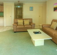 The Bay Apartments - Surfers Gold Coast