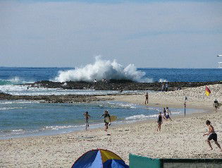 Kirra Vista Holiday Units - Surfers Gold Coast 0
