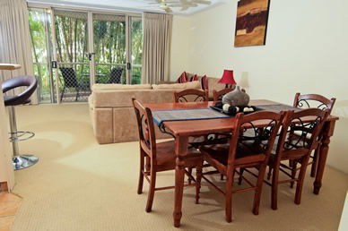 Miami Beachside Apartments - Surfers Gold Coast 8