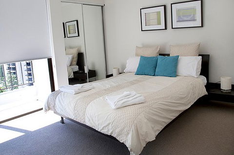 Surfers Century Apartments - Surfers Gold Coast 2