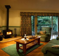 Clouds Of Montville Mountain Resort Motel - Surfers Gold Coast