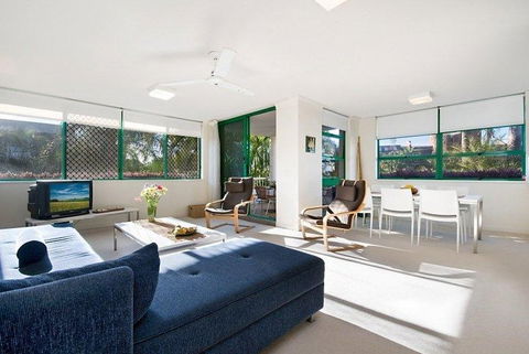 Headland Gardens Holiday Apartments - Surfers Gold Coast 1
