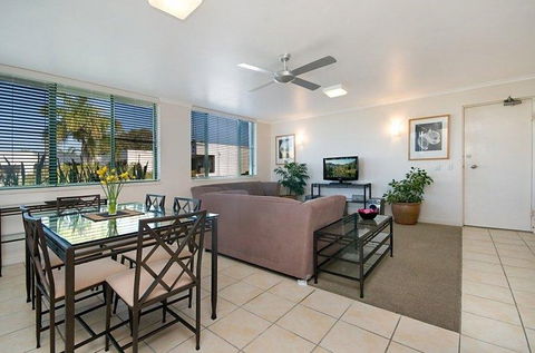 Headland Gardens Holiday Apartments - Surfers Gold Coast 5