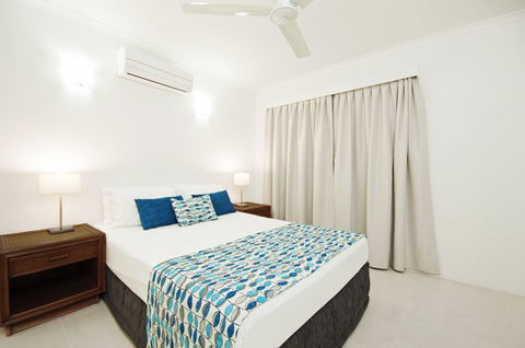 Marlin Waters Beachfront Apartments - Surfers Gold Coast 5