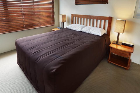 Langley Park Holiday Apartments - Surfers Gold Coast 1