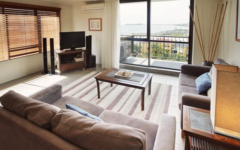 Langley Park Holiday Apartments - Surfers Gold Coast 2