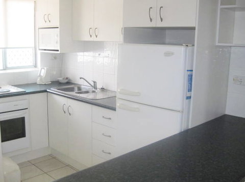 Suntower Apartments - Surfers Gold Coast 1