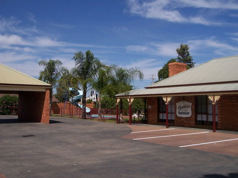 Philadelphia Motor Inn - Surfers Gold Coast 3