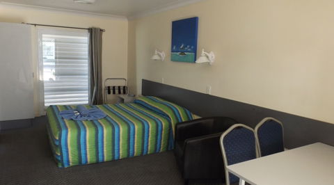 Central Point Motel - Surfers Gold Coast 1