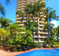 Aristocrat Apartments - Surfers Gold Coast