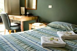 City Crown Motel - Surfers Gold Coast 1