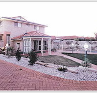 Toowoomba Uni Accommodation Group - Surfers Gold Coast