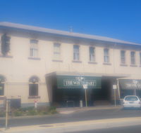 White Hart Hotel - Surfers Gold Coast