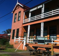 Dromedary Hotel - Surfers Gold Coast