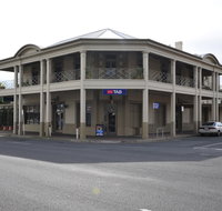 Marryatville Hotel - Surfers Gold Coast