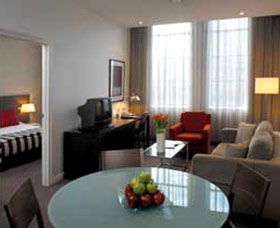 Medina Executive - Surfers Gold Coast 0
