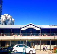 Coolangatta Hotel - Surfers Gold Coast