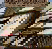 Miriam Vale Hotel - Surfers Gold Coast