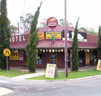 Sportsmans Arms Hotel Motel - Surfers Gold Coast