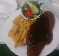 Findon Hotel - Surfers Gold Coast