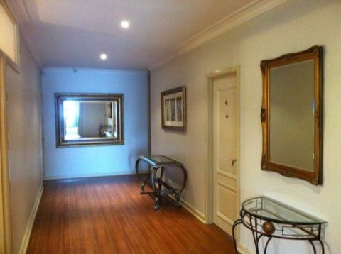 503 On Princes Drive Motel - Surfers Gold Coast 0